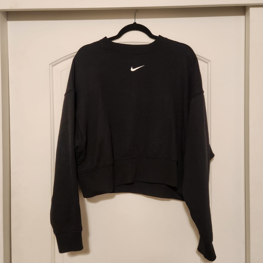 Nike crop crewneck black